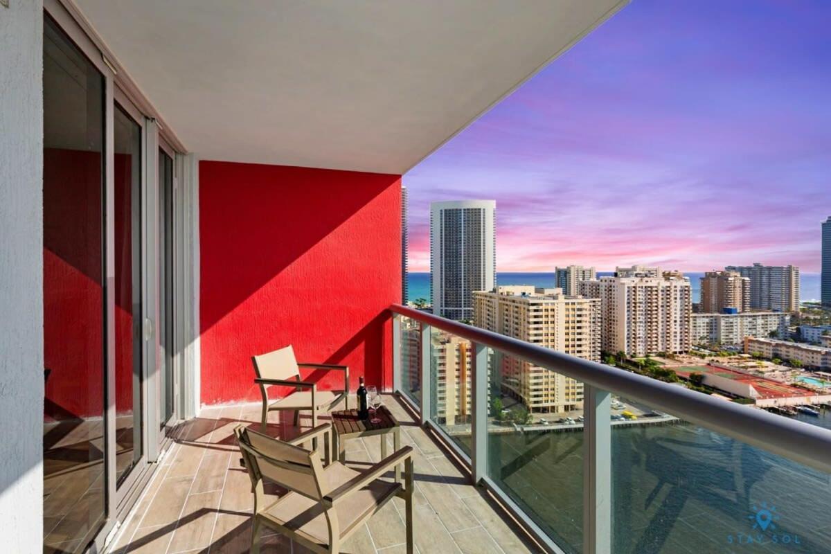 Infinite View With Balcony,Pool Plus Near Beach Hallandale Beach Esterno foto