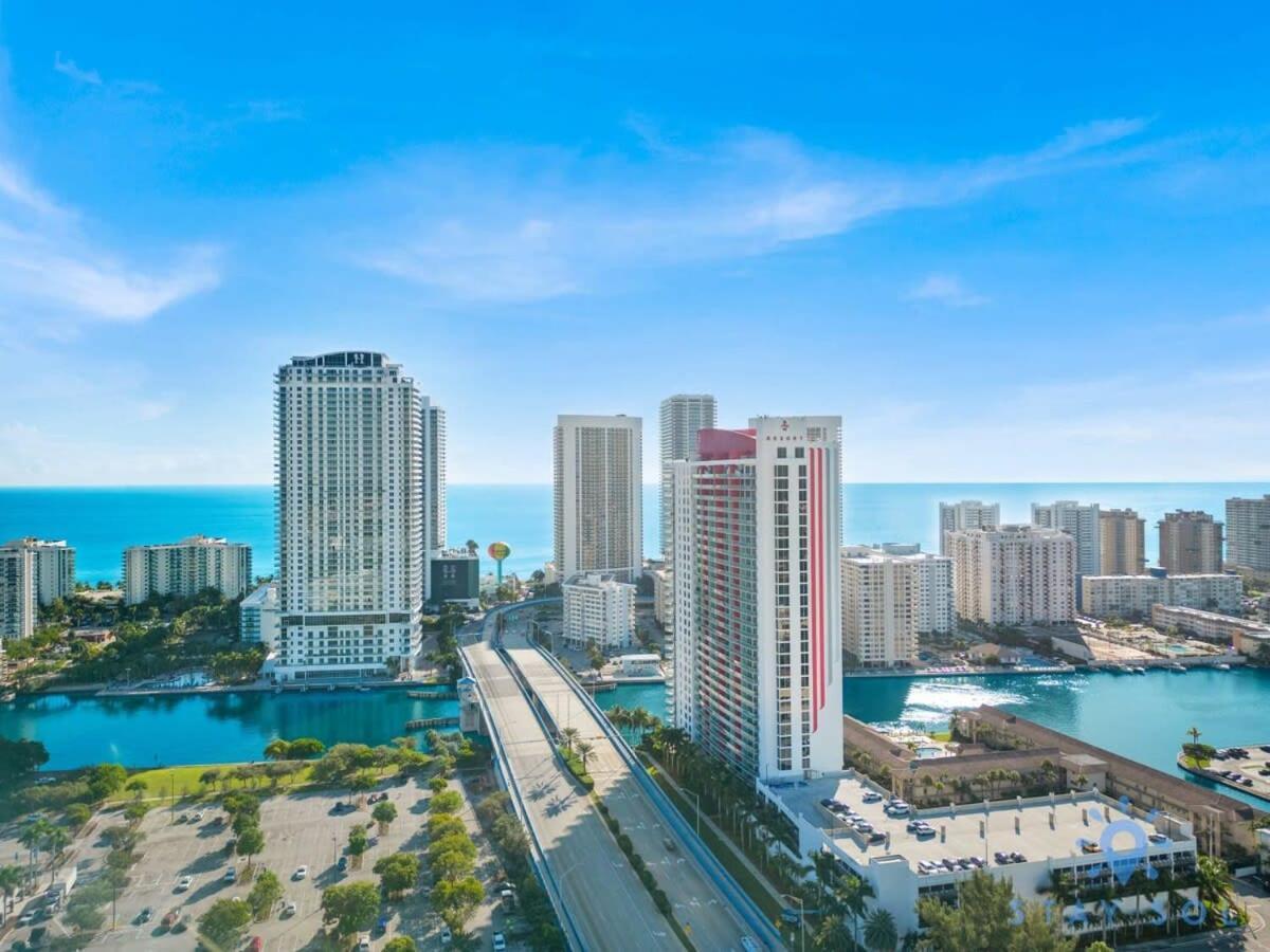 Infinite View With Balcony,Pool Plus Near Beach Hallandale Beach Esterno foto
