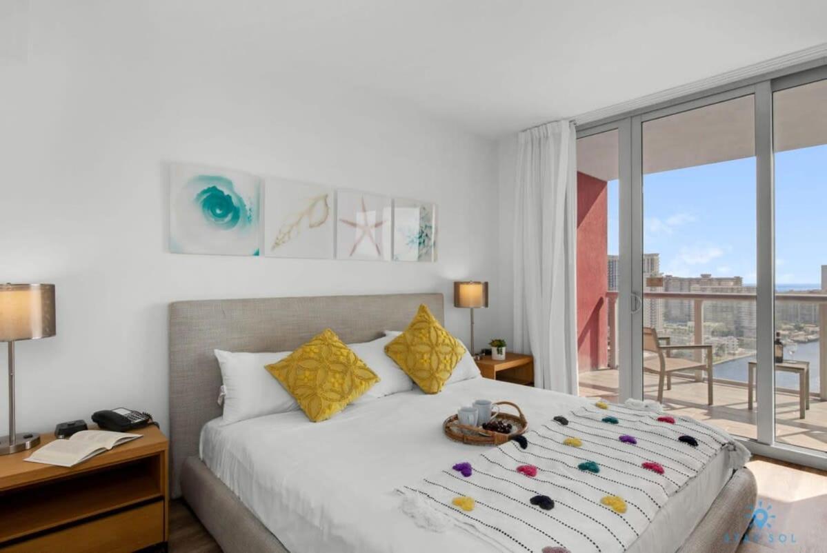 Infinite View With Balcony,Pool Plus Near Beach Hallandale Beach Esterno foto
