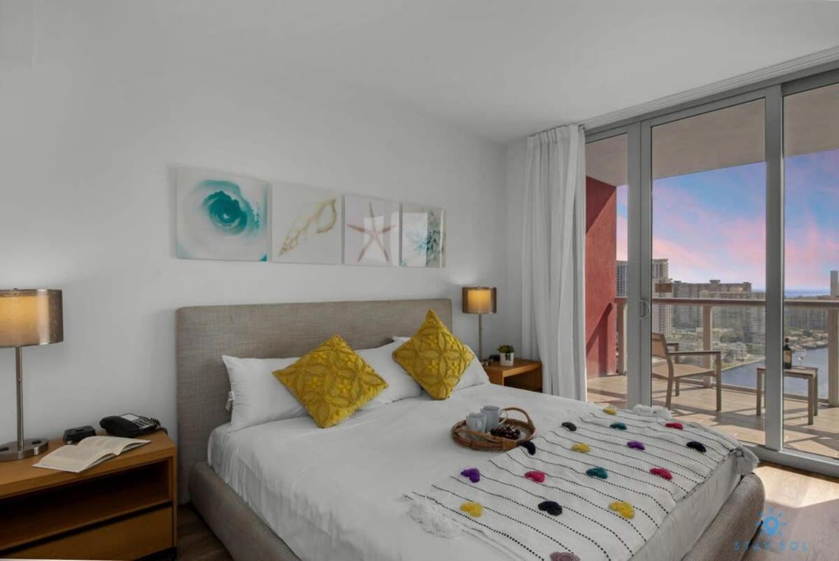 Infinite View With Balcony,Pool Plus Near Beach Hallandale Beach Esterno foto